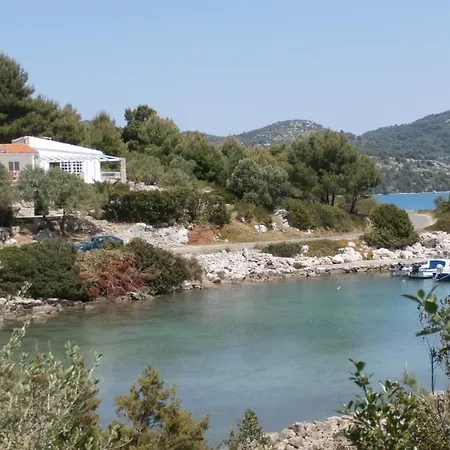 Holiday Mario- 8m From The Sea *