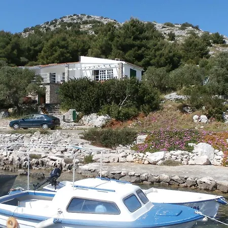 Holiday Mario- 8m From The Sea Holiday home
